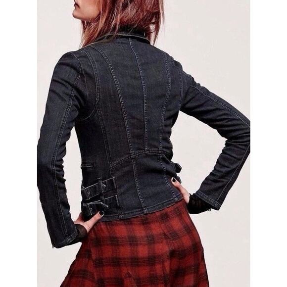 Free People Womens Buckle Strap Denim Moto Jacket Size 0 Black Fade Baddie Punk - Picture 3 of 12